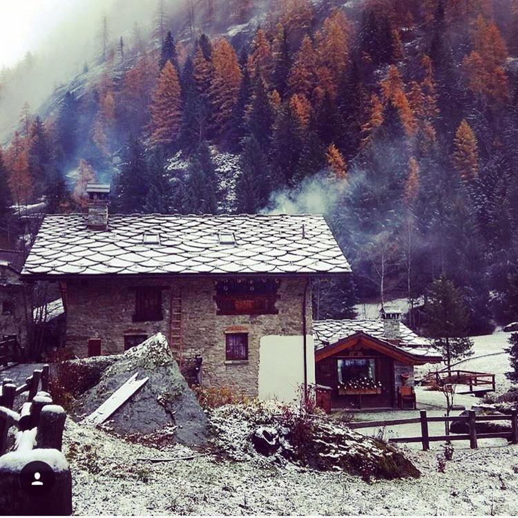 B&B Lo Djoua De Toueno Arvier Luaran gambar