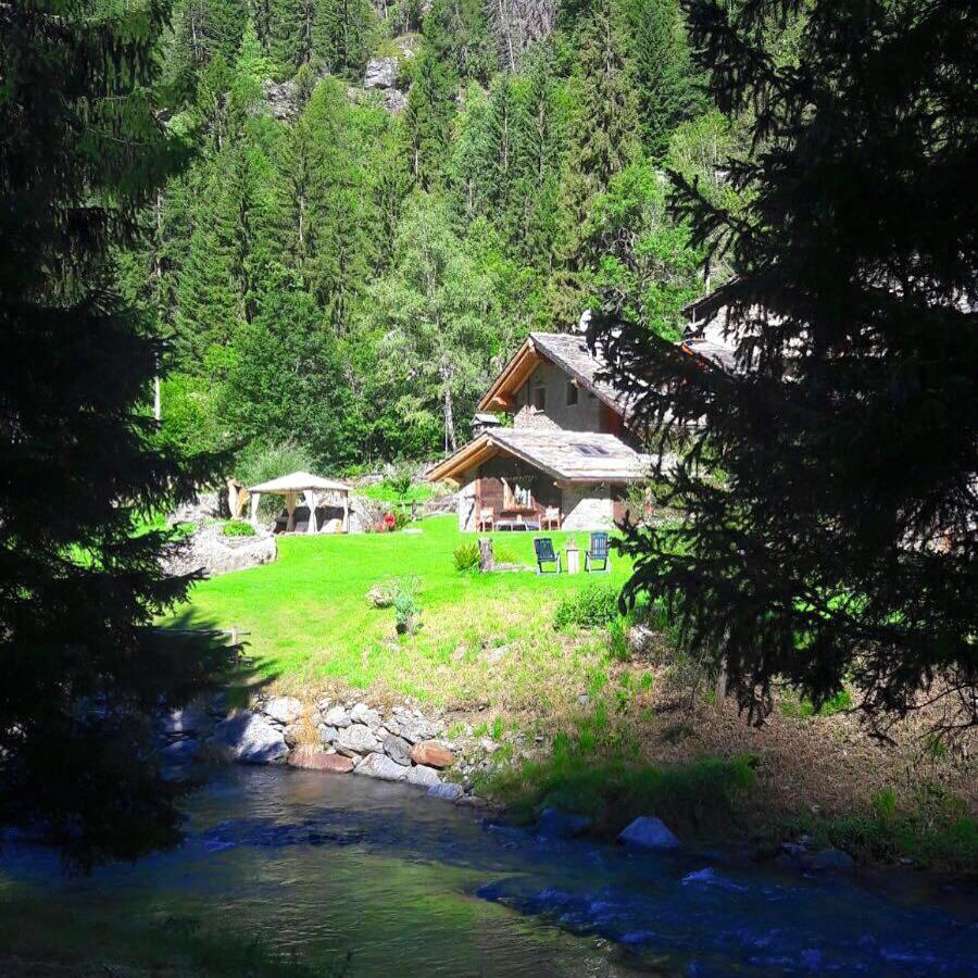 B&B Lo Djoua De Toueno Arvier Luaran gambar